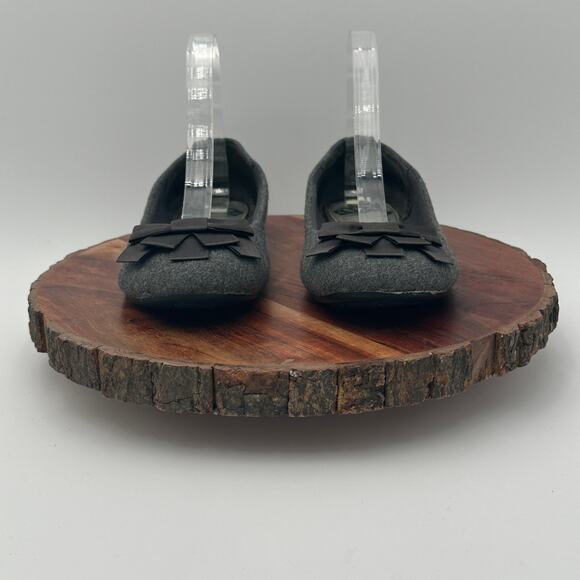 Fergalicious Ballet Flats Adele Gray Fabric Felt Upper Cottagecore Preppy 7.5 - Picture 5 of 11